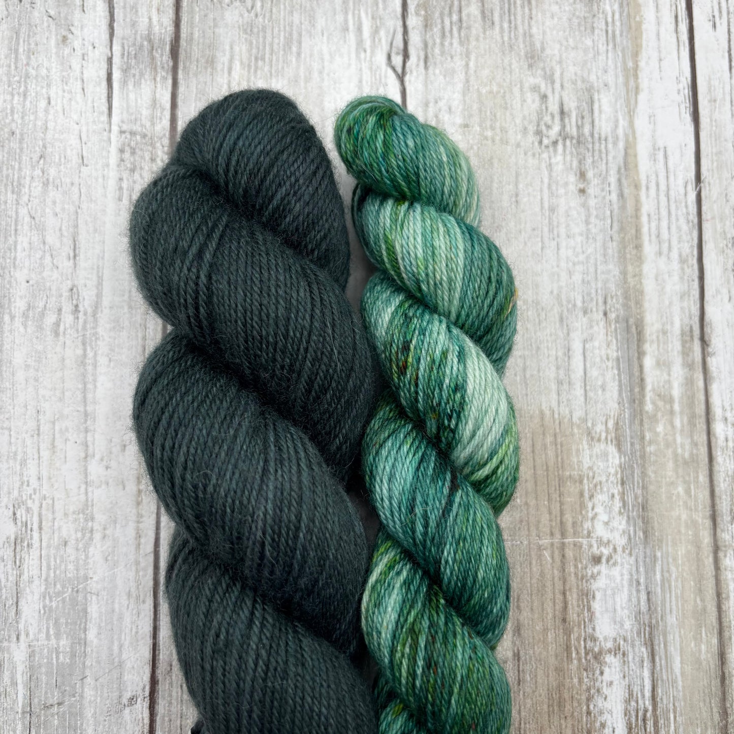 Dk | Evergreen + Speckle 50g 2 Pack